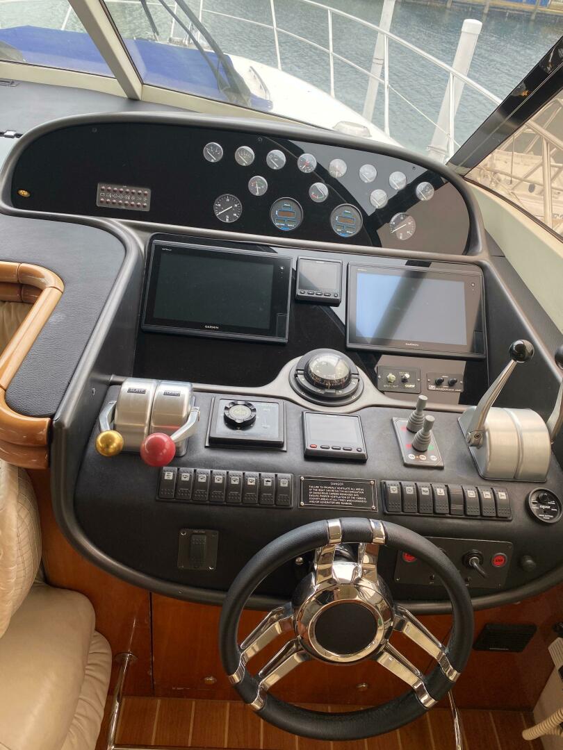 1998 Sunseeker 62 Manhattan - Image 21