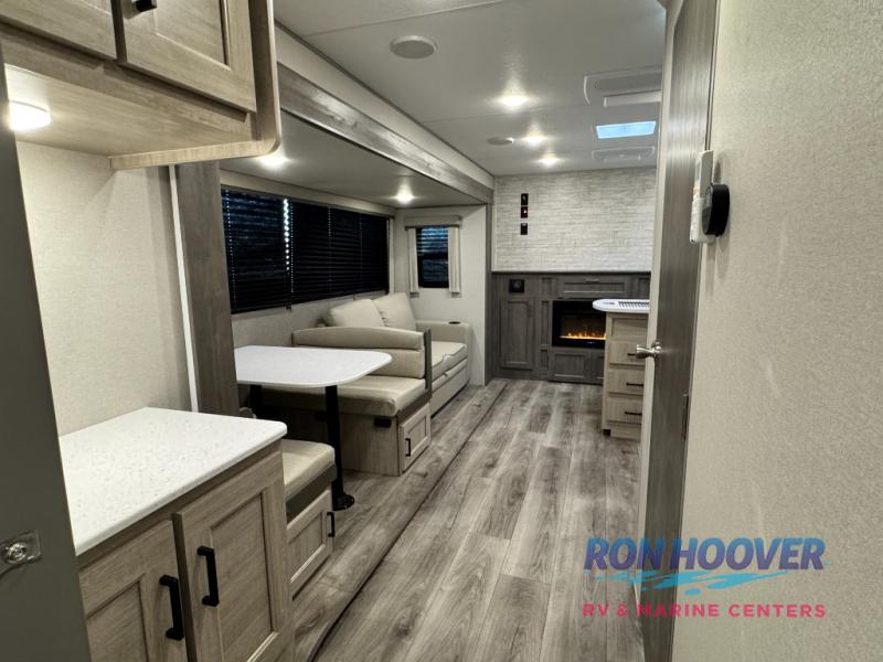 2026 COACHMEN CATALINA 333DBDSCKLE - Image 23