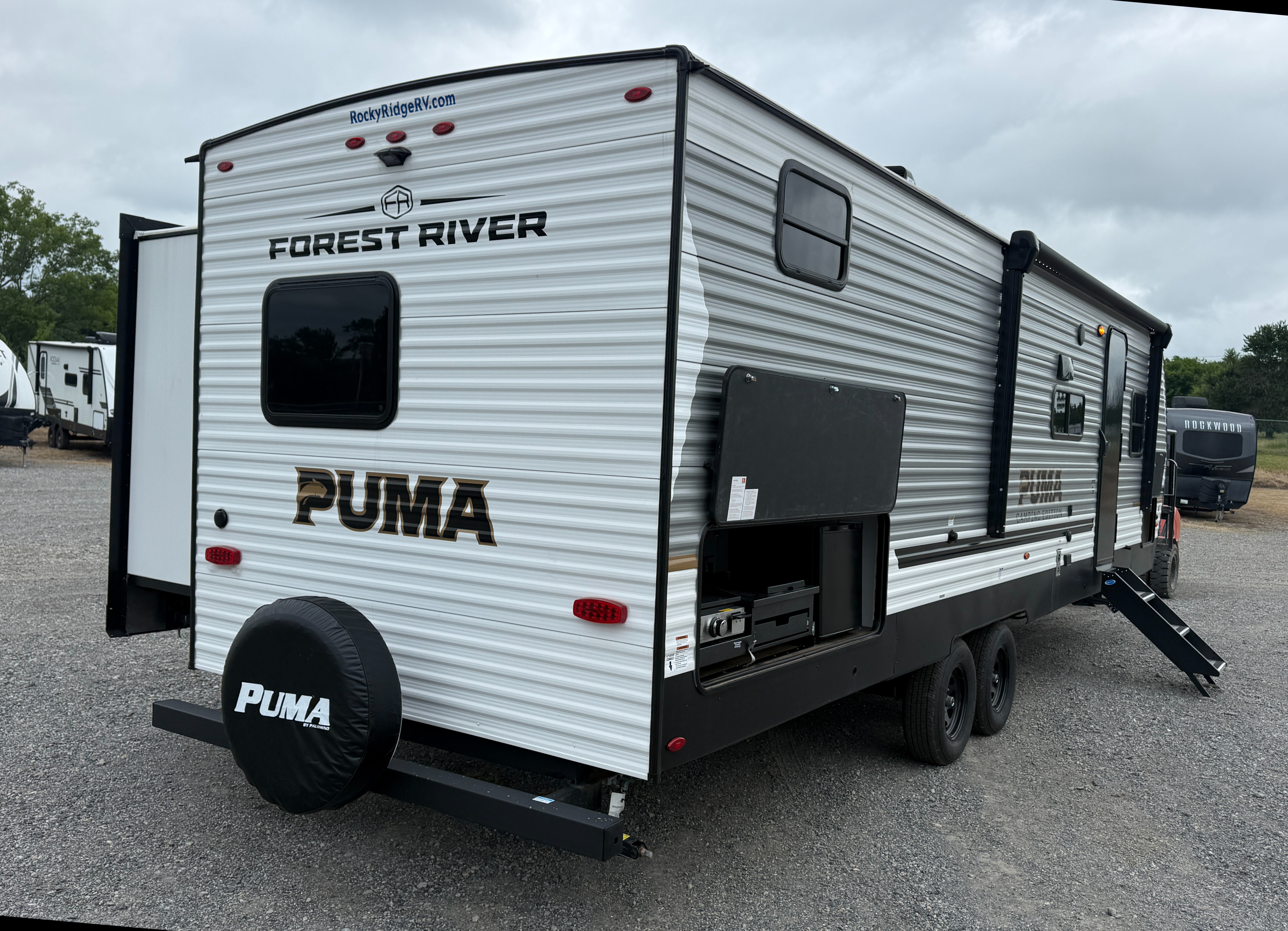 2026 Forest River Puma Camping Edition 305BHCE - Image 7