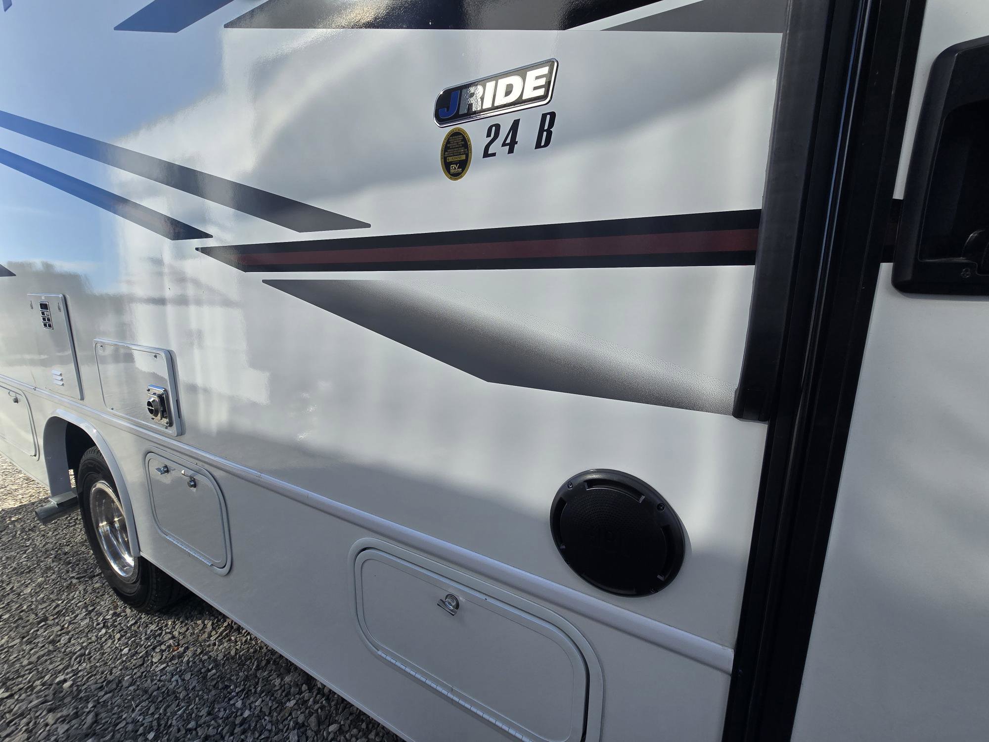 2026 JAYCO REDHAWK 24B - Image 10