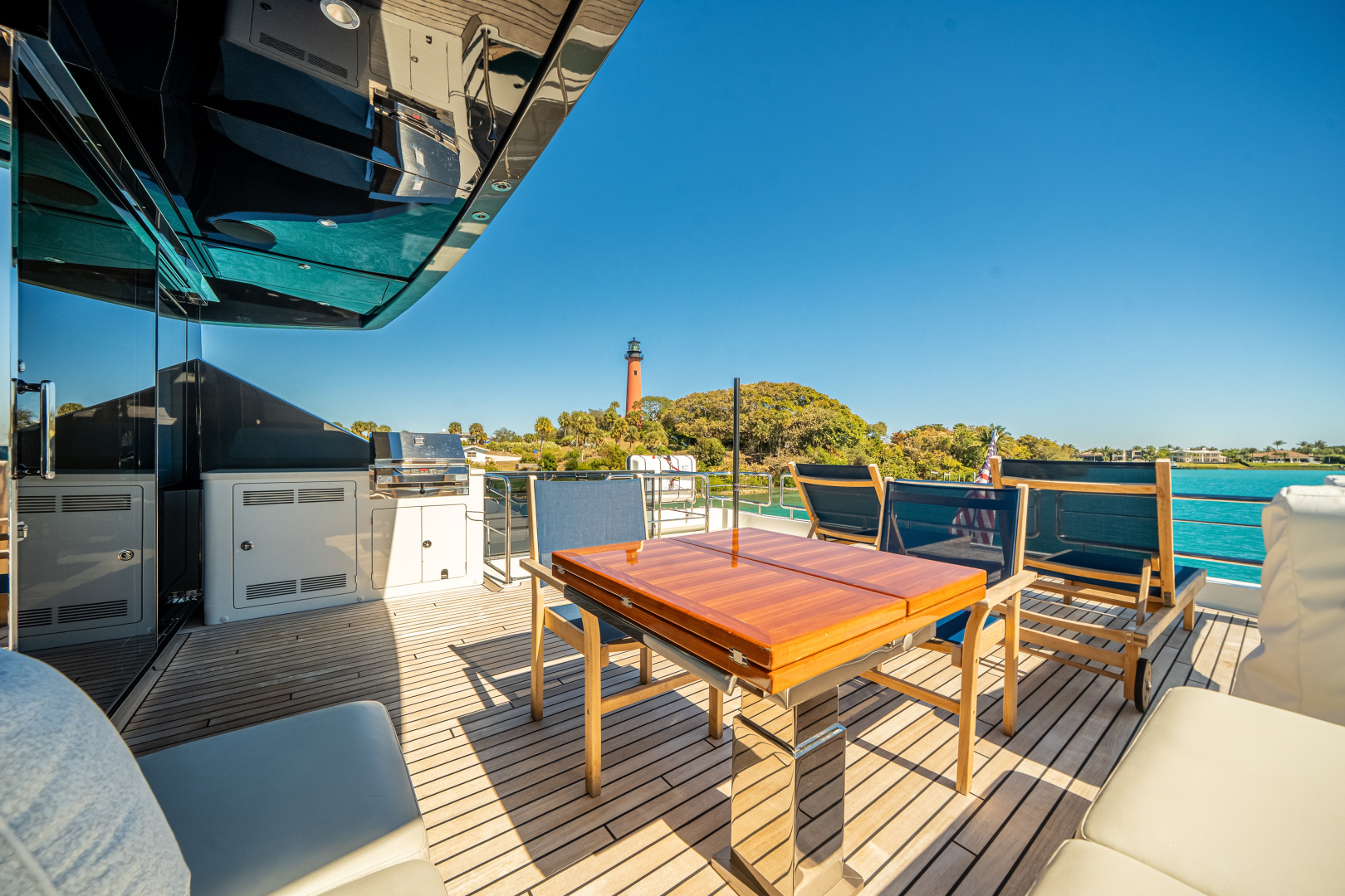 2025 Ocean Alexander 28L - Image 67