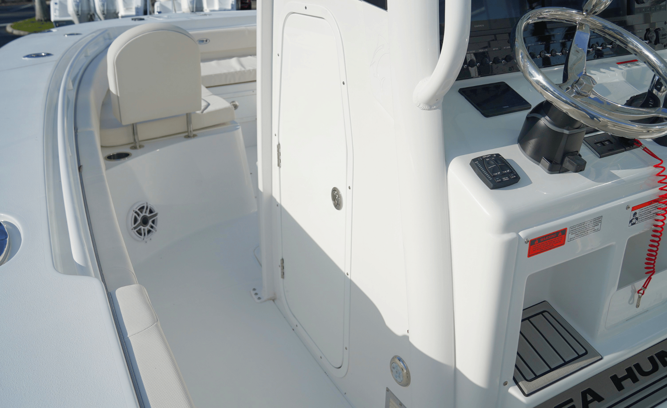 2027 SEA HUNT ULTRA 275SE - Image 47