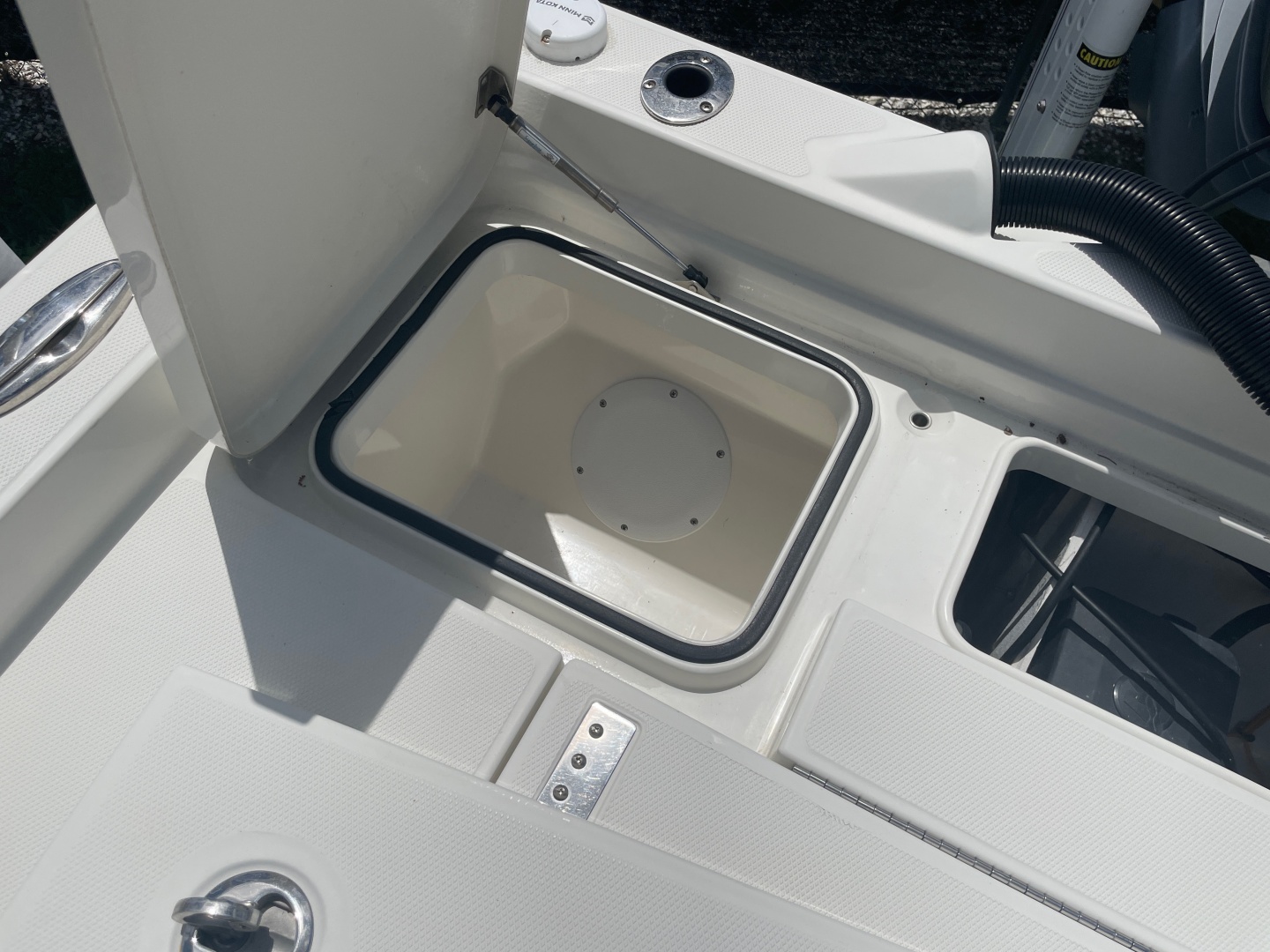 2022 Ranger 2510 Bay Base - Image 28