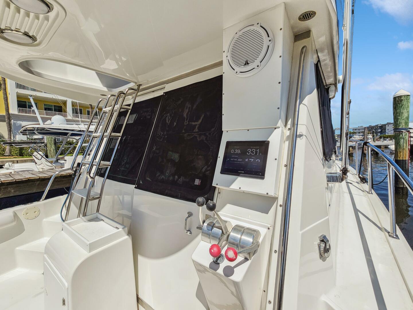 2001 Mediterranean 38 Convertible - Image 13