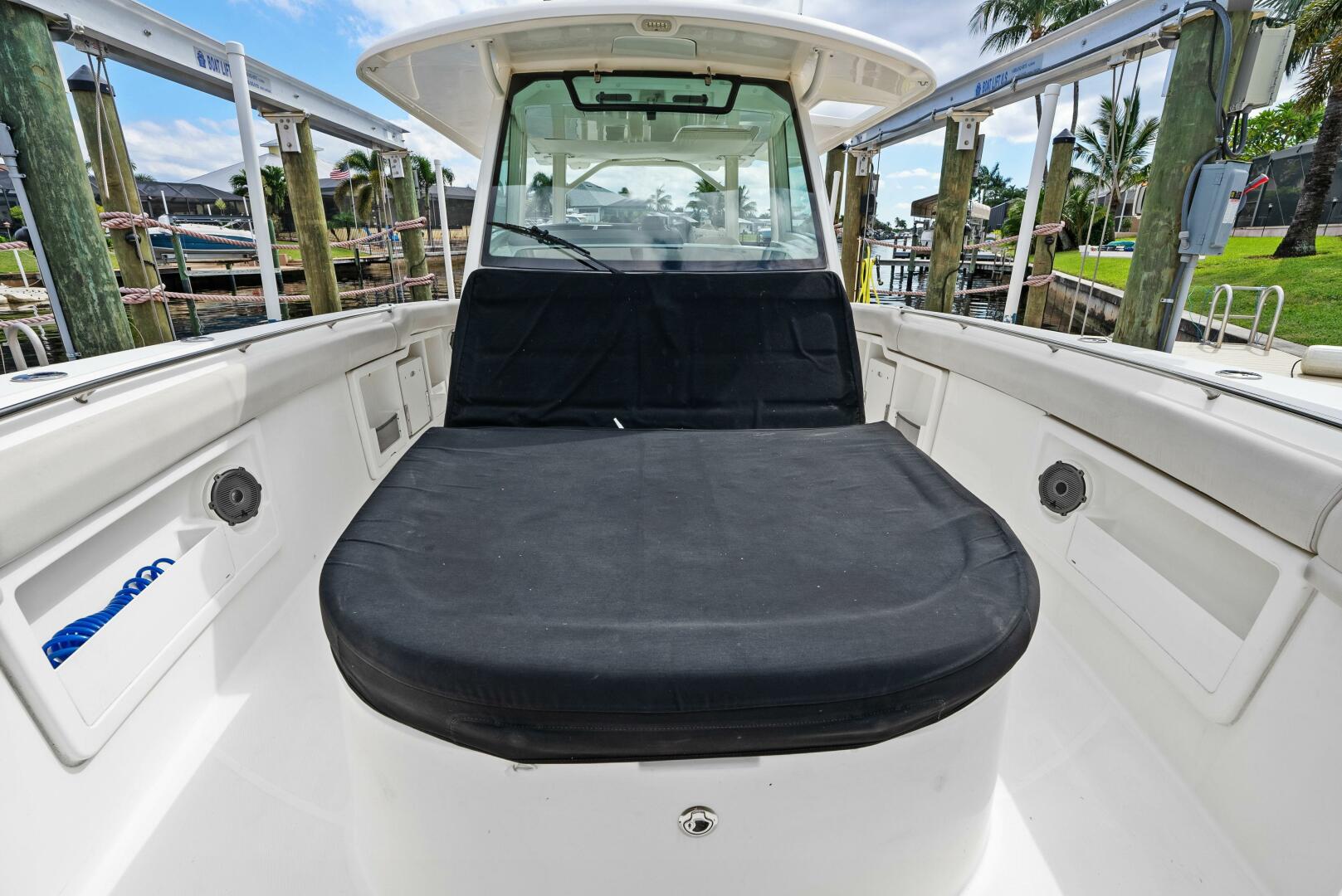 2019 Boston Whaler 380 Outrage - Image 25