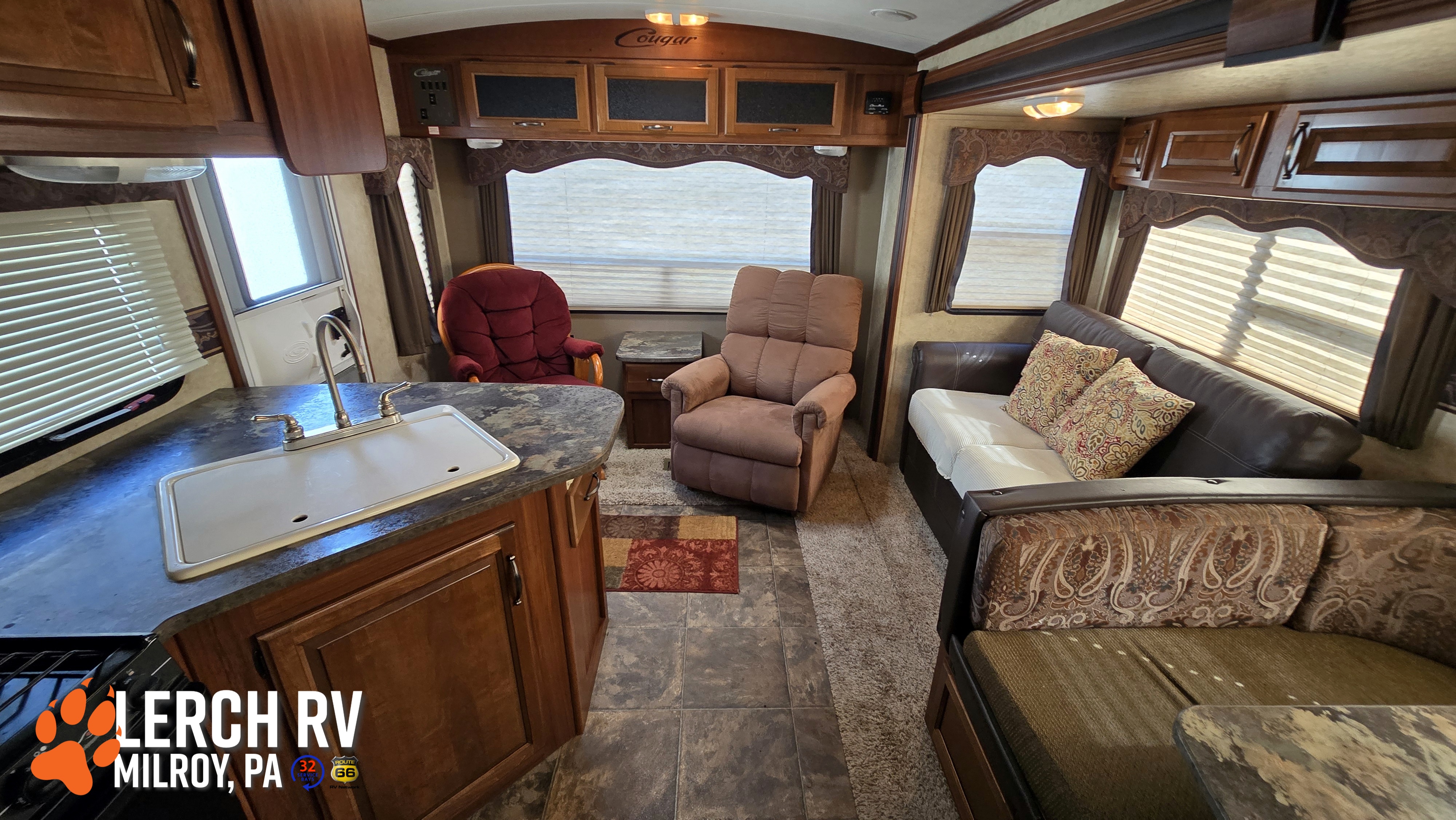2014 Keystone Cougar XLite 28RLS - Image 24