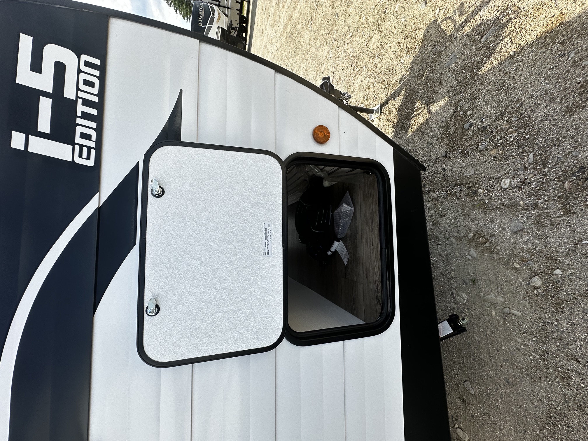 2026 Coachmen Shasta I-5 530BQB - Image 3