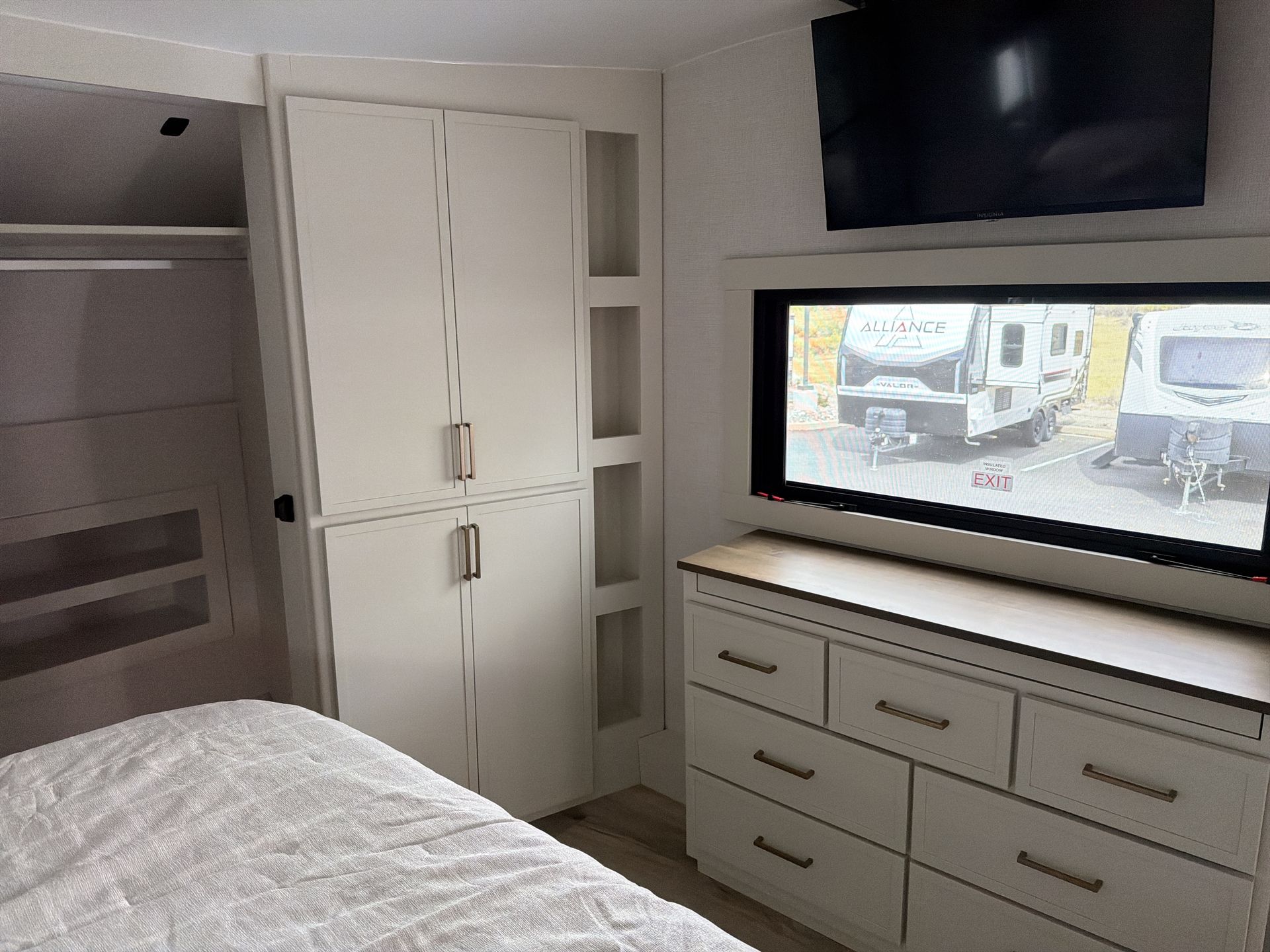 2027 Brinkley RV Model Z 3610 - Image 32