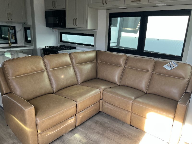 2026 Brinkley RV Model G 3250 - Image 4
