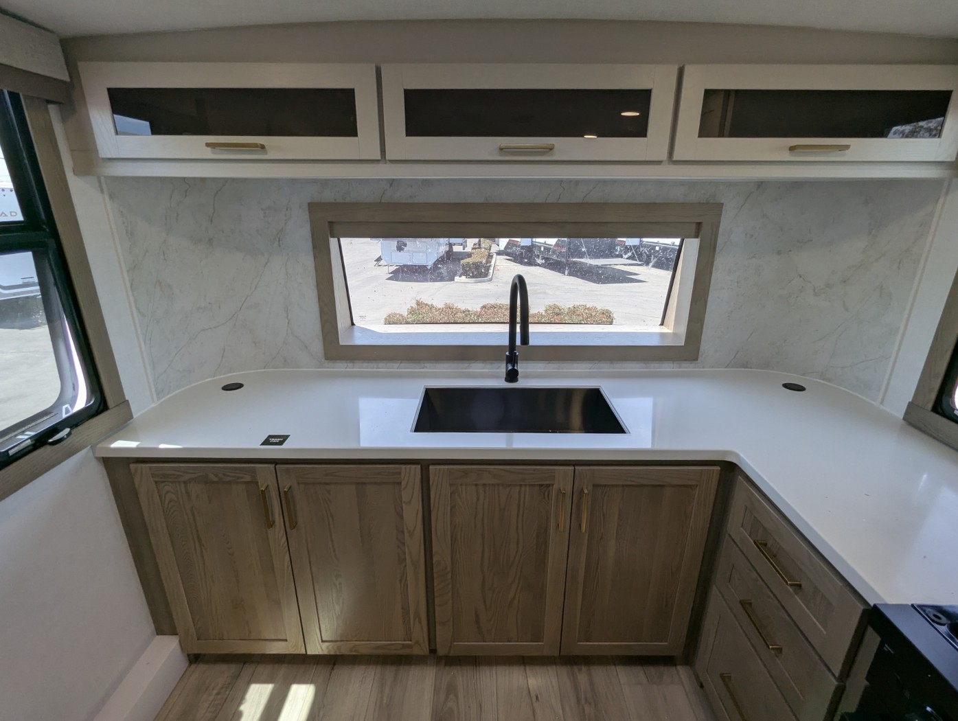 2027 Forest River Rockwood Signature 290SFK - Image 26