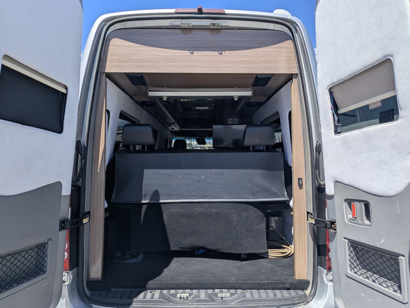 2017 Airstream Interstate Grand Tour EXT - Image 6