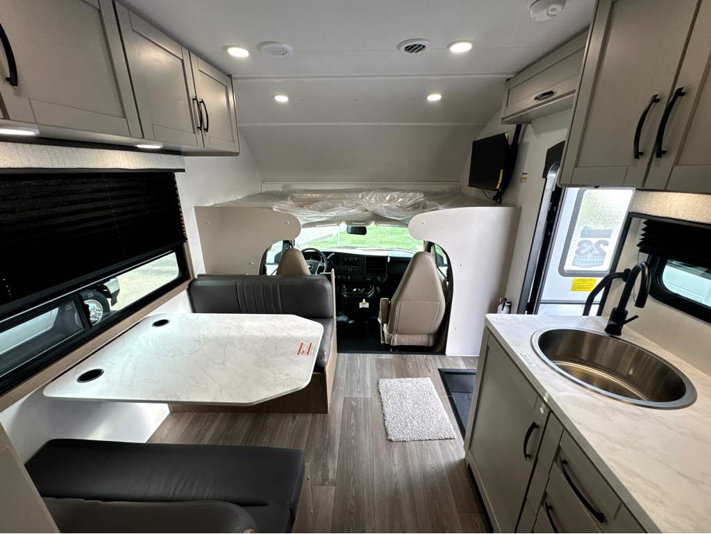 2027 ENTEGRA COACH ODYSSEY SE 22C - Image 13