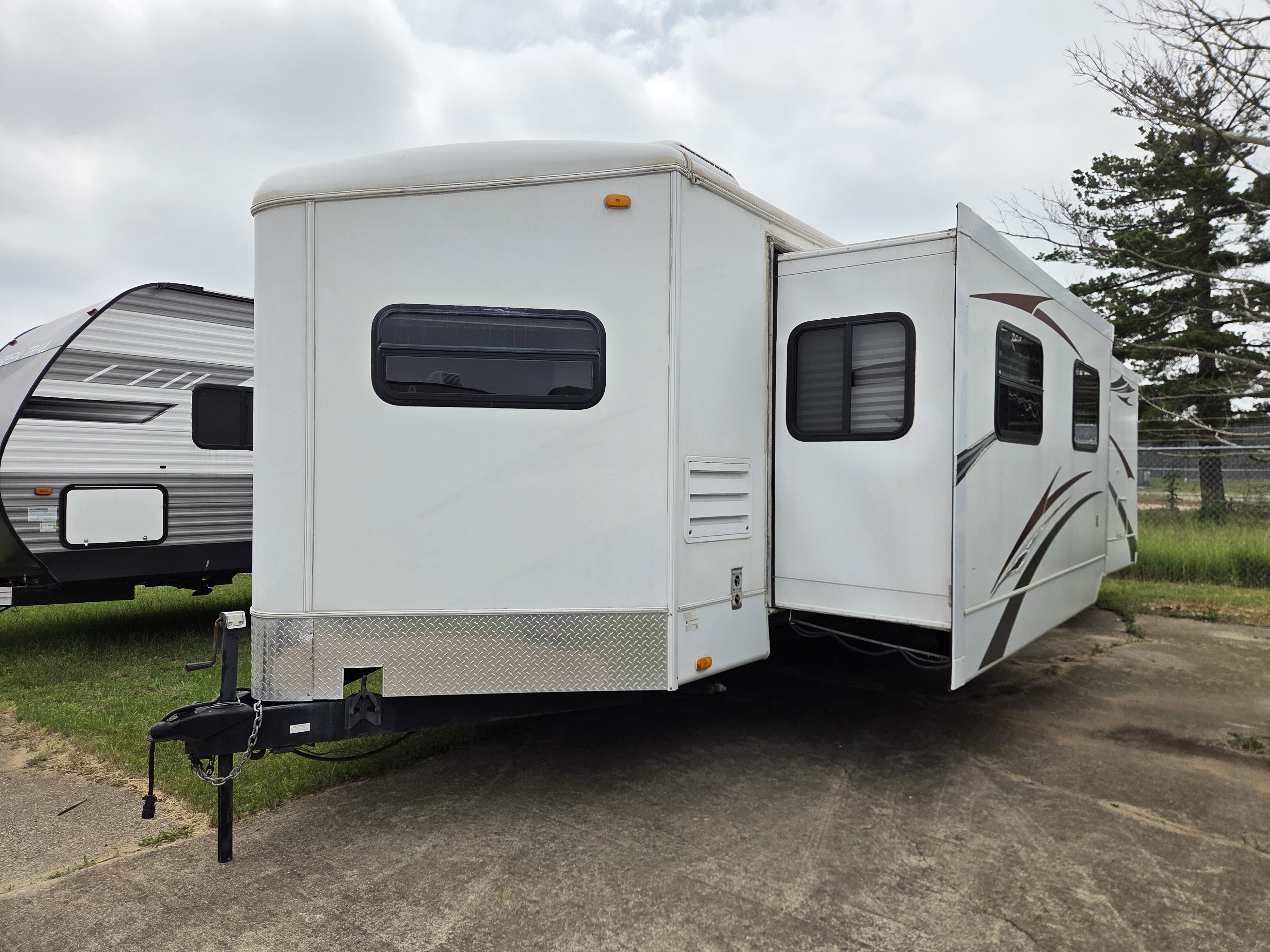 2009 Keystone VR1 323FKS - Image 5