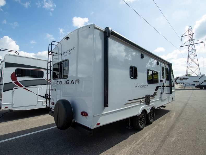 2026 Keystone Cougar Half-Ton 22MLS - Image 2