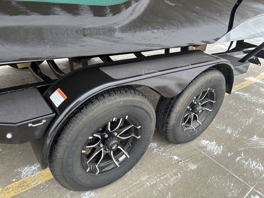 2026 MasterCraft XT24 - Image 57