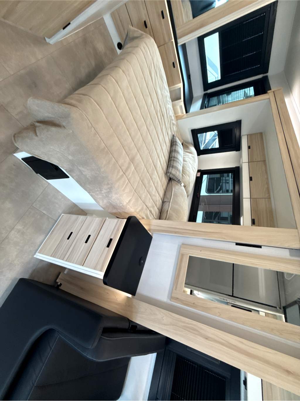 2027 JAYCO MELBOURNE PRESTIGE 25LP - Image 27