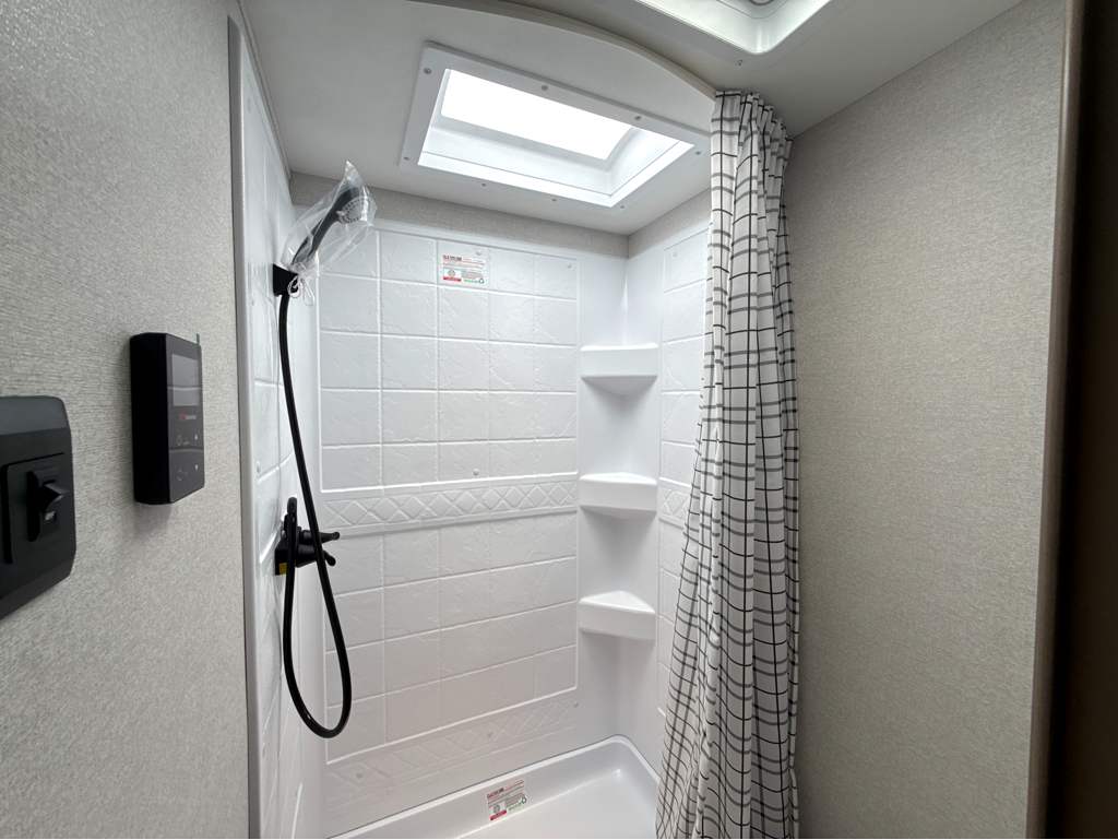 2027 Jayco Jay Flight SLX 261BHS - Image 16