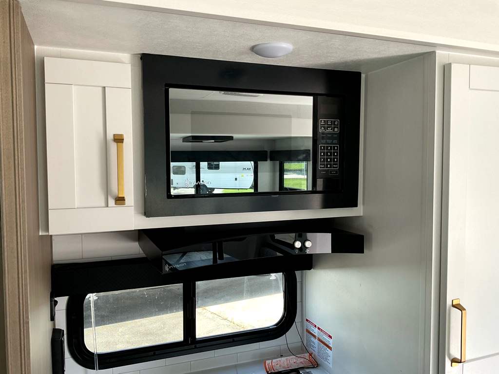 2027 JAYCO Eagle 294CKBS - Image 11