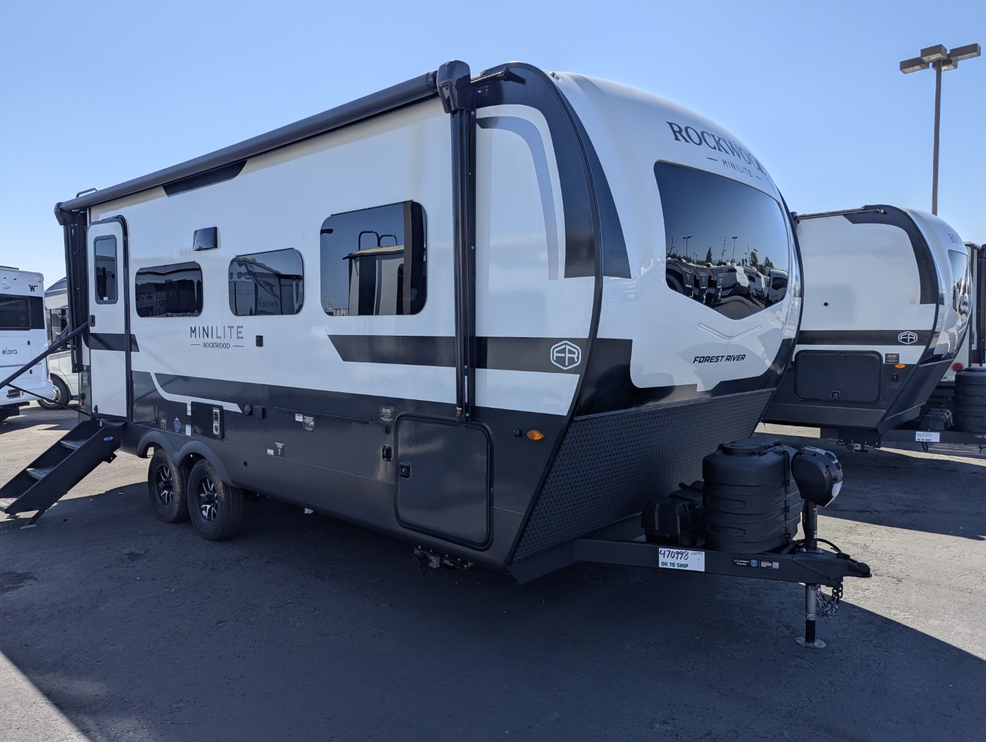 2027 Forest River Rockwood Mini Lite 2205S - Image 1