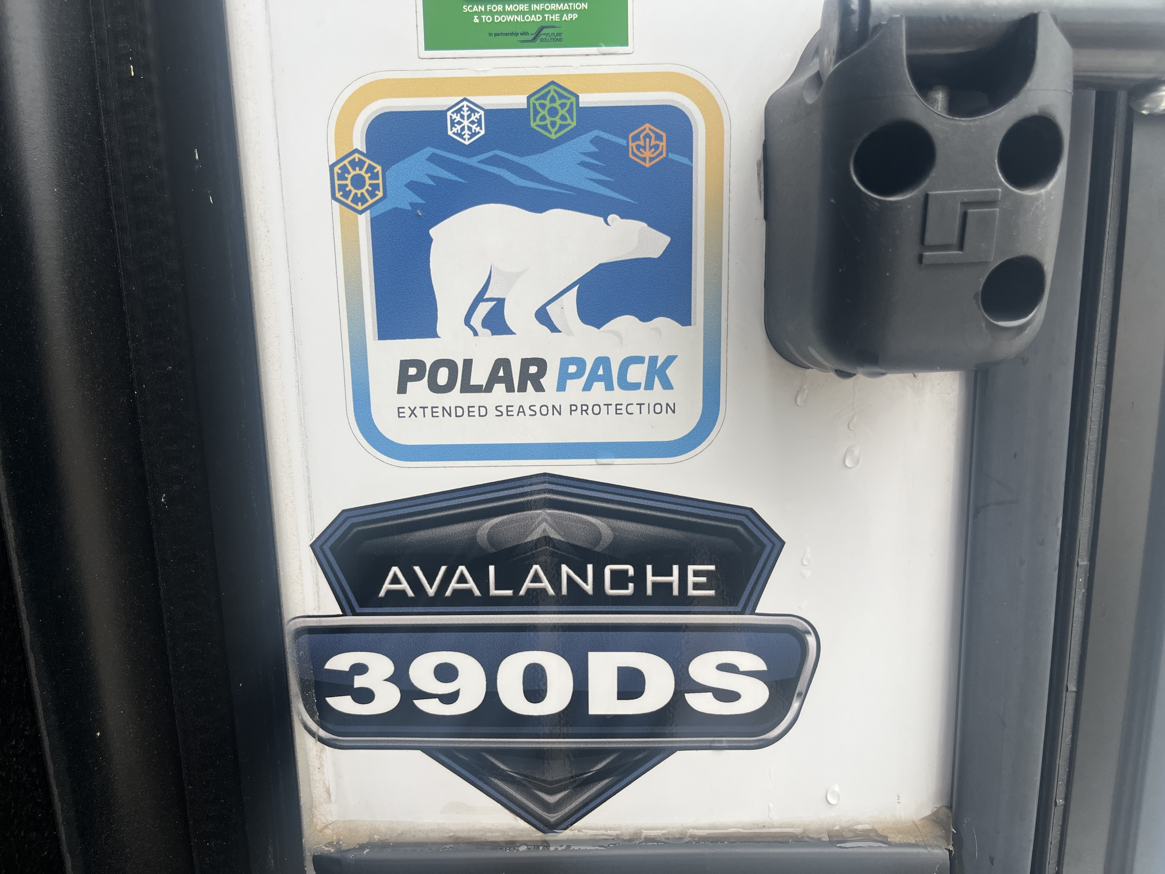 2023 KEYSTONE AVALANCHE 390DS - Image 8