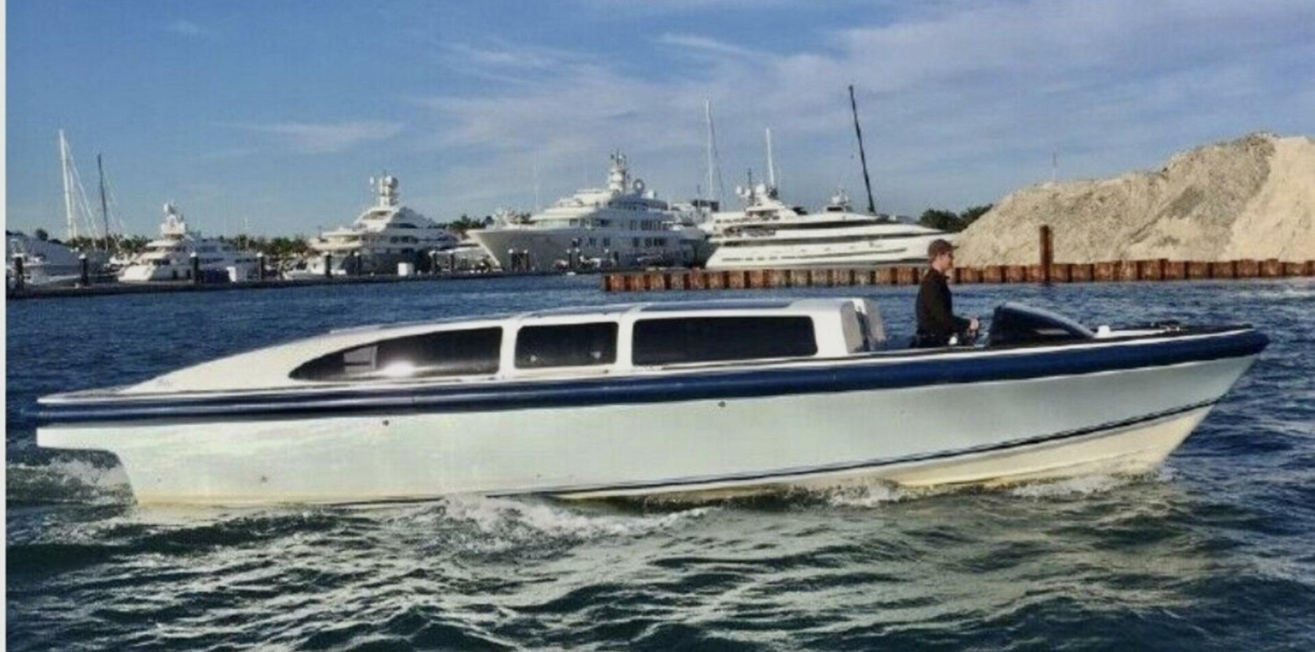 2008 Goetz Custom Boats 33 Limo Tender - Image 22