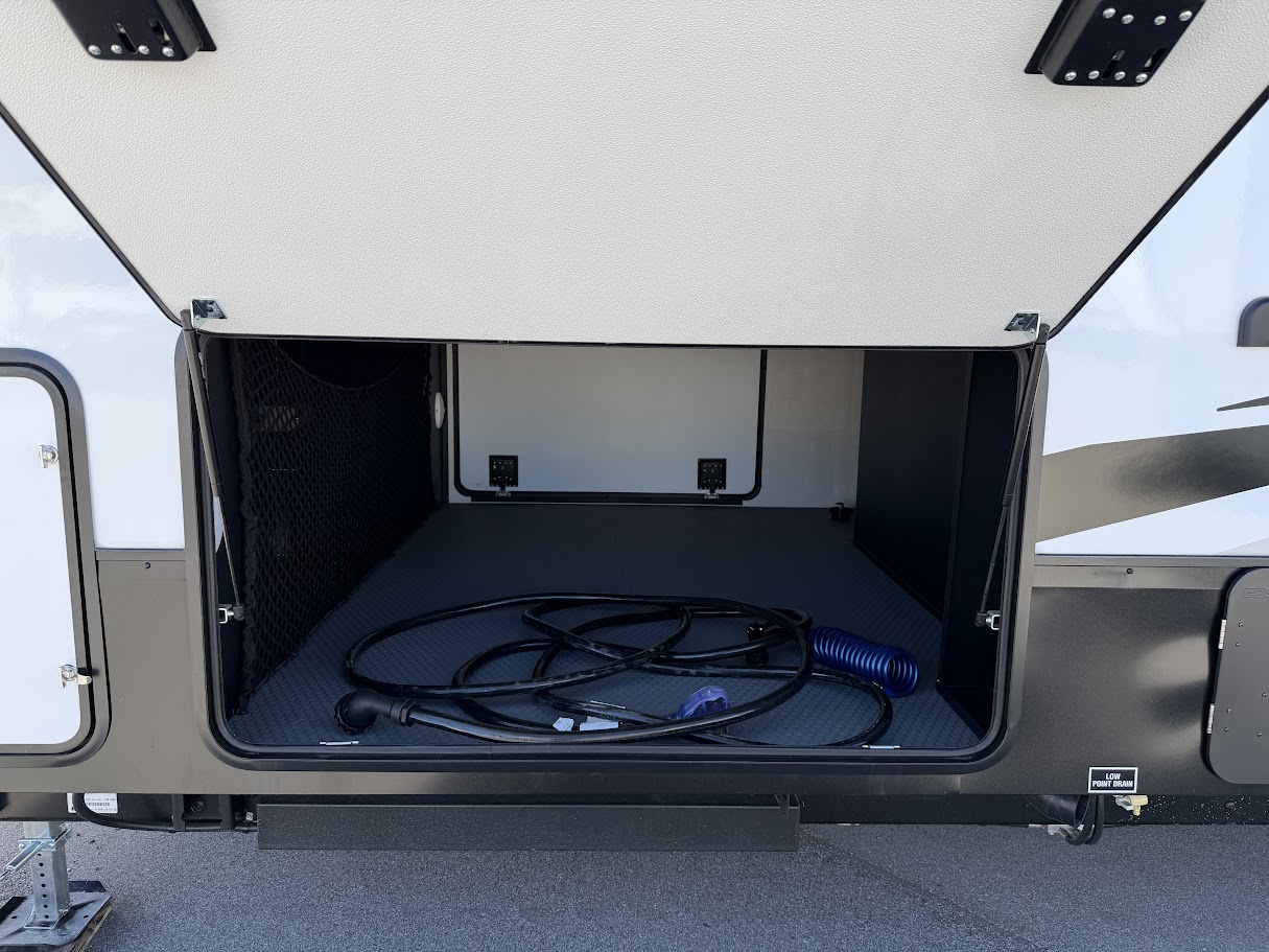 2026 VENTURE RV SPORTTREK 363VFR - Image 3