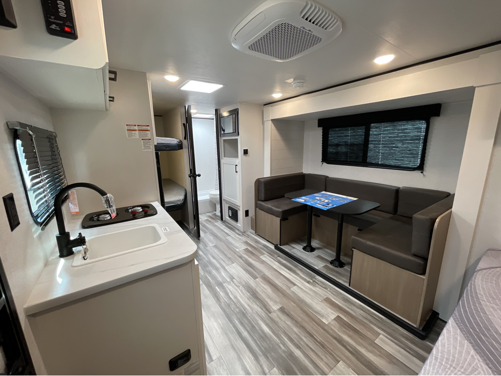 2026 Jayco Jay Flight SLX 178DBS - Image 5