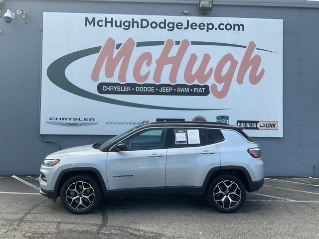 2025 Jeep Compass Limited 4x4 - Image 9
