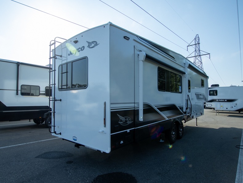 2026 Jayco Eagle 365UKTS - Image 2