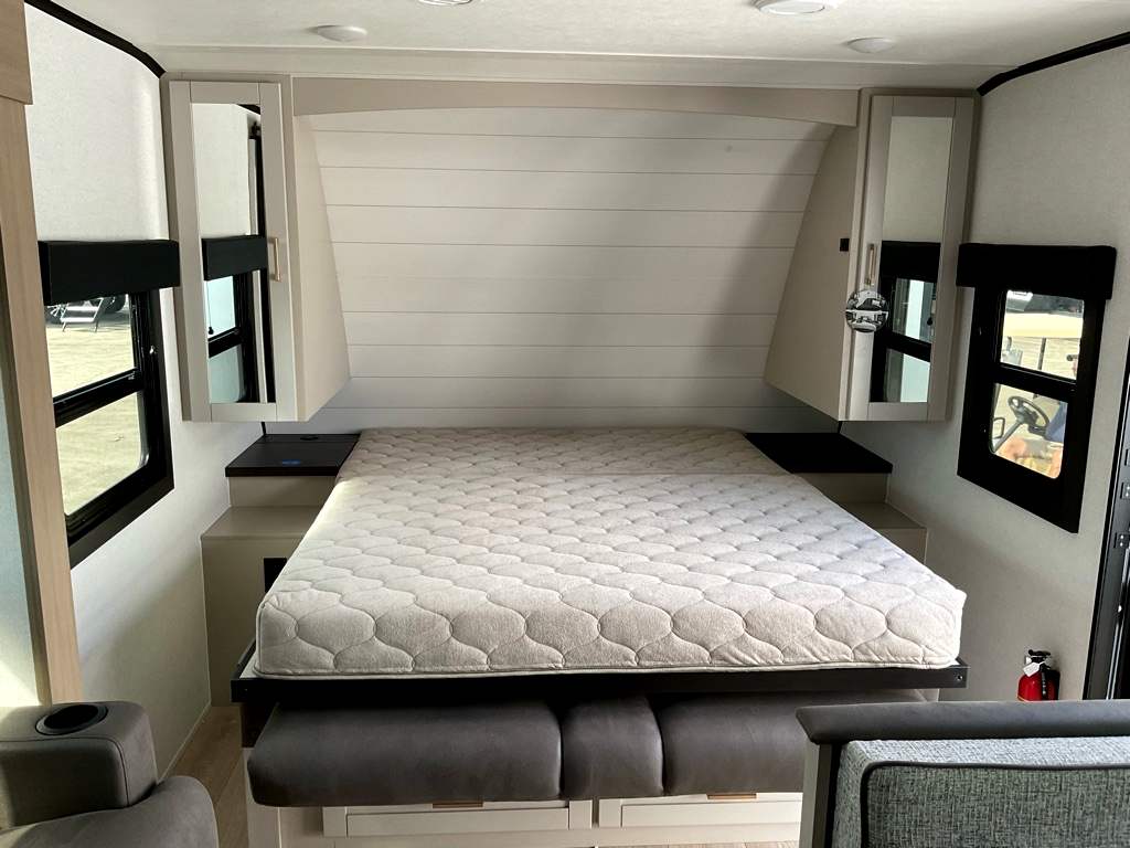 2027 JAYCO Jay Feather 21MML - Image 15