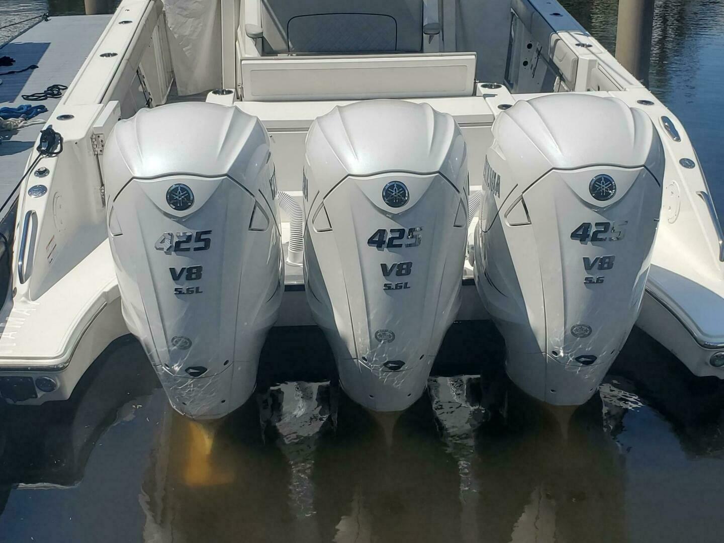 2023 Pursuit S 378 Sport - Image 19