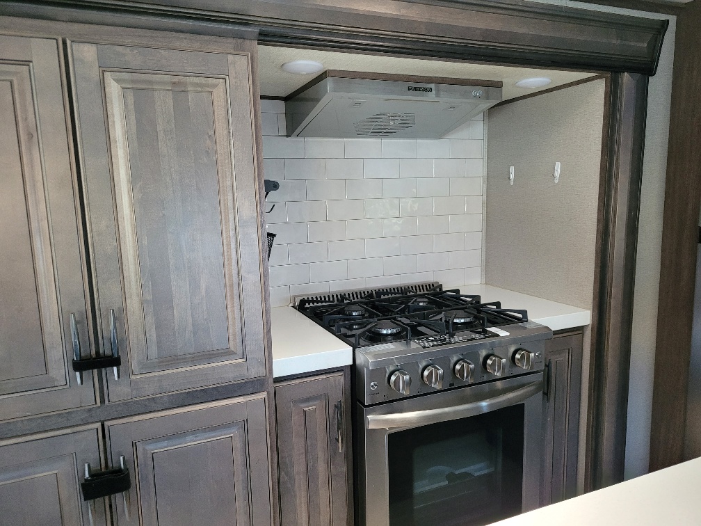2022 Grand Design Solitude 390RK - Image 11