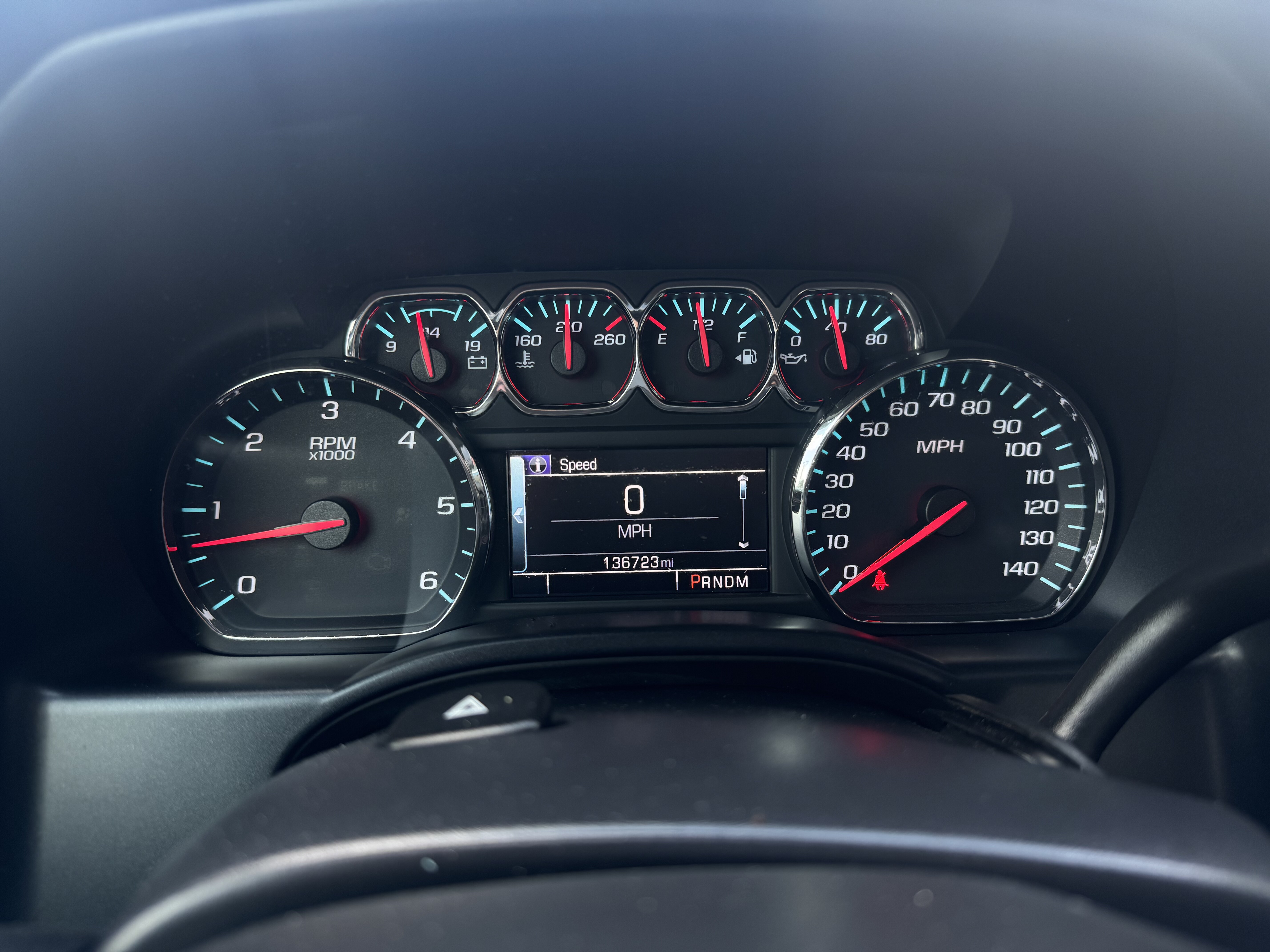 2014 Chevrolet Silverado 1500-V8 Crew Cab LT 2WD - Image 2
