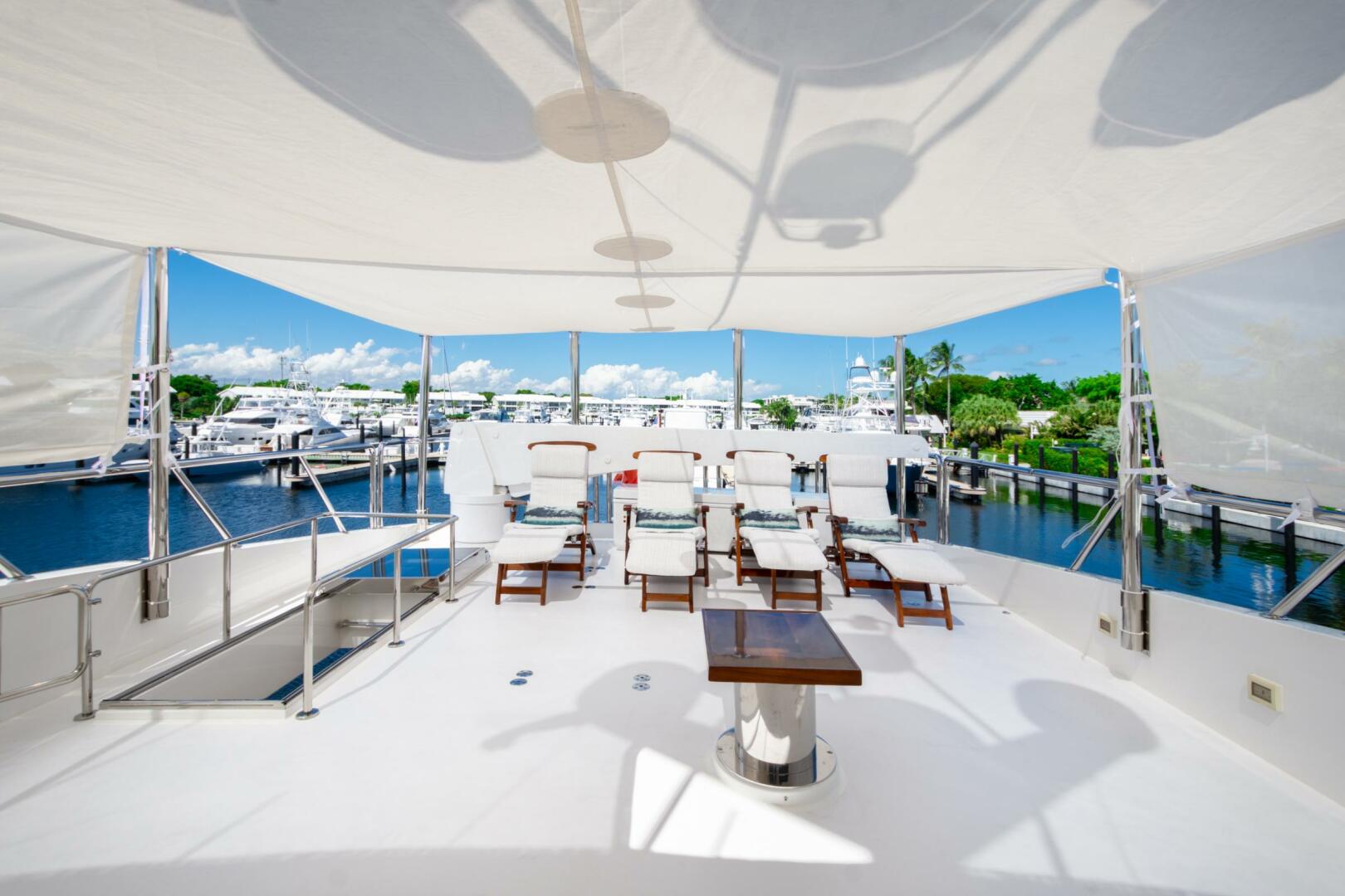 2014 Hargrave Sky Lounge - Image 16