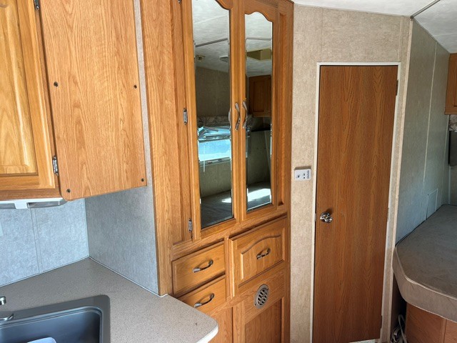2007 Forest River Sierra Sport 27RDSP - Image 11
