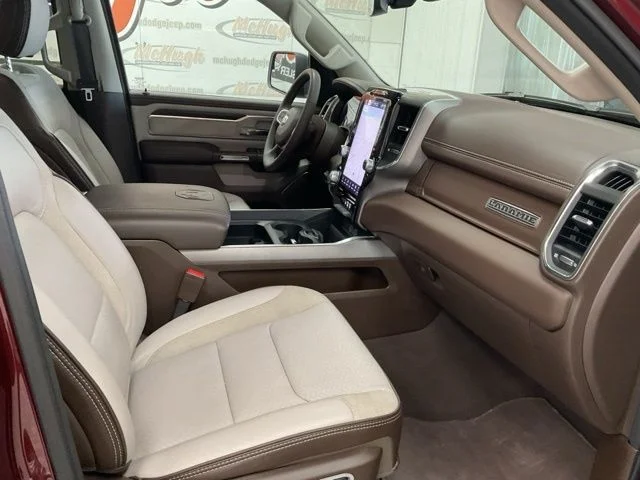 2025 Ram 1500 Laramie 4x4 Crew Cab 5'7" Box - Image 26