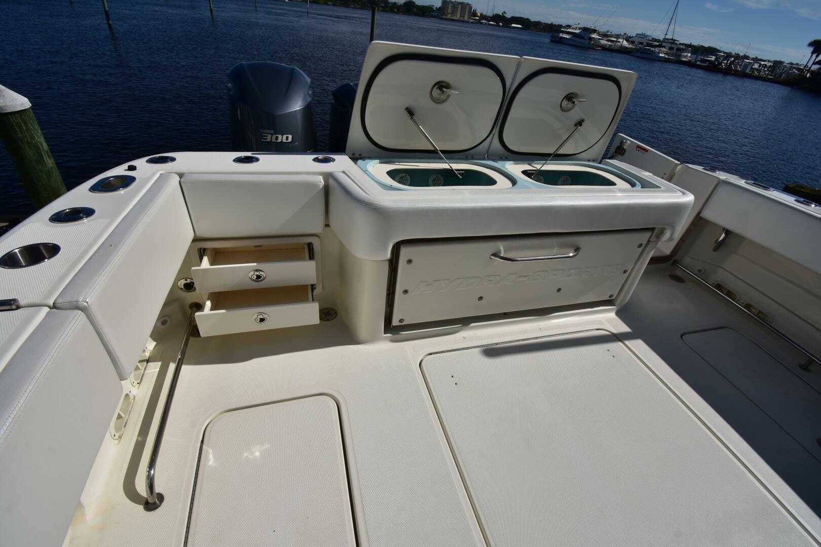 2012 Hydra-Sports 4200 SF - Image 9