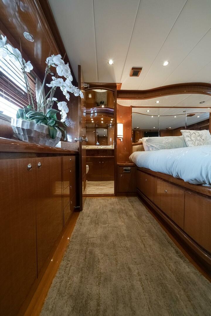 2013 Hampton 680 LRC - Image 20
