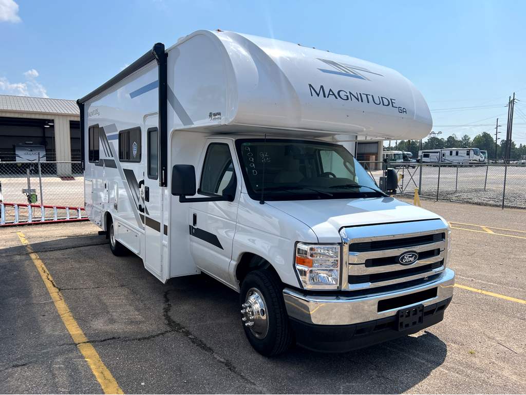 2026 THOR MOTOR COACH MAGNITUDE GZ25 - Image 1