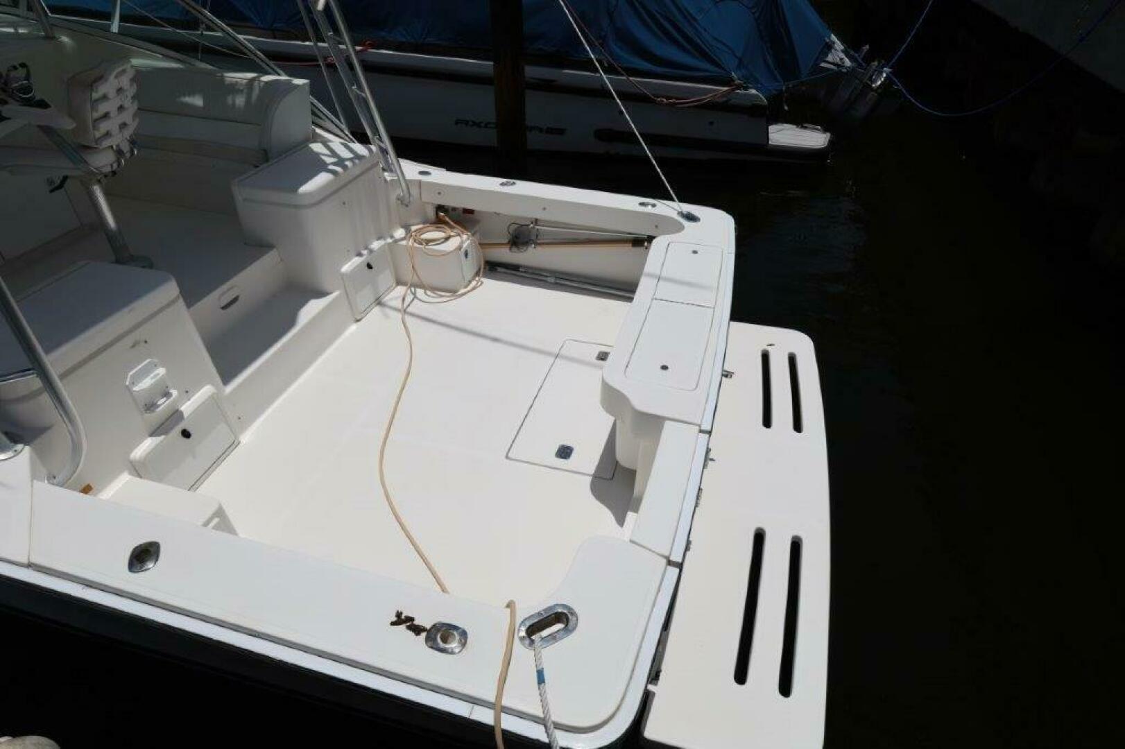 2007 Luhrs 32 Open - Image 4