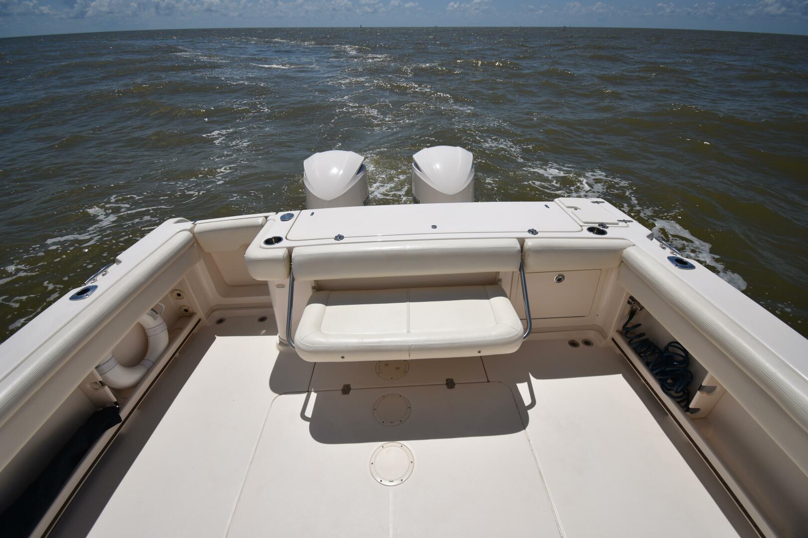2016 Grady-White 330 Express - Image 25