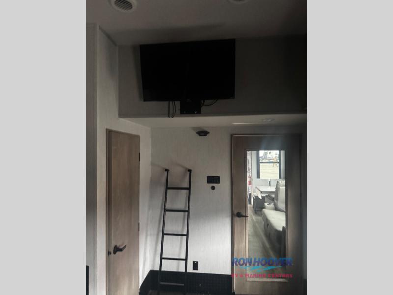 2023 GRAND DESIGN 395 - Image 27