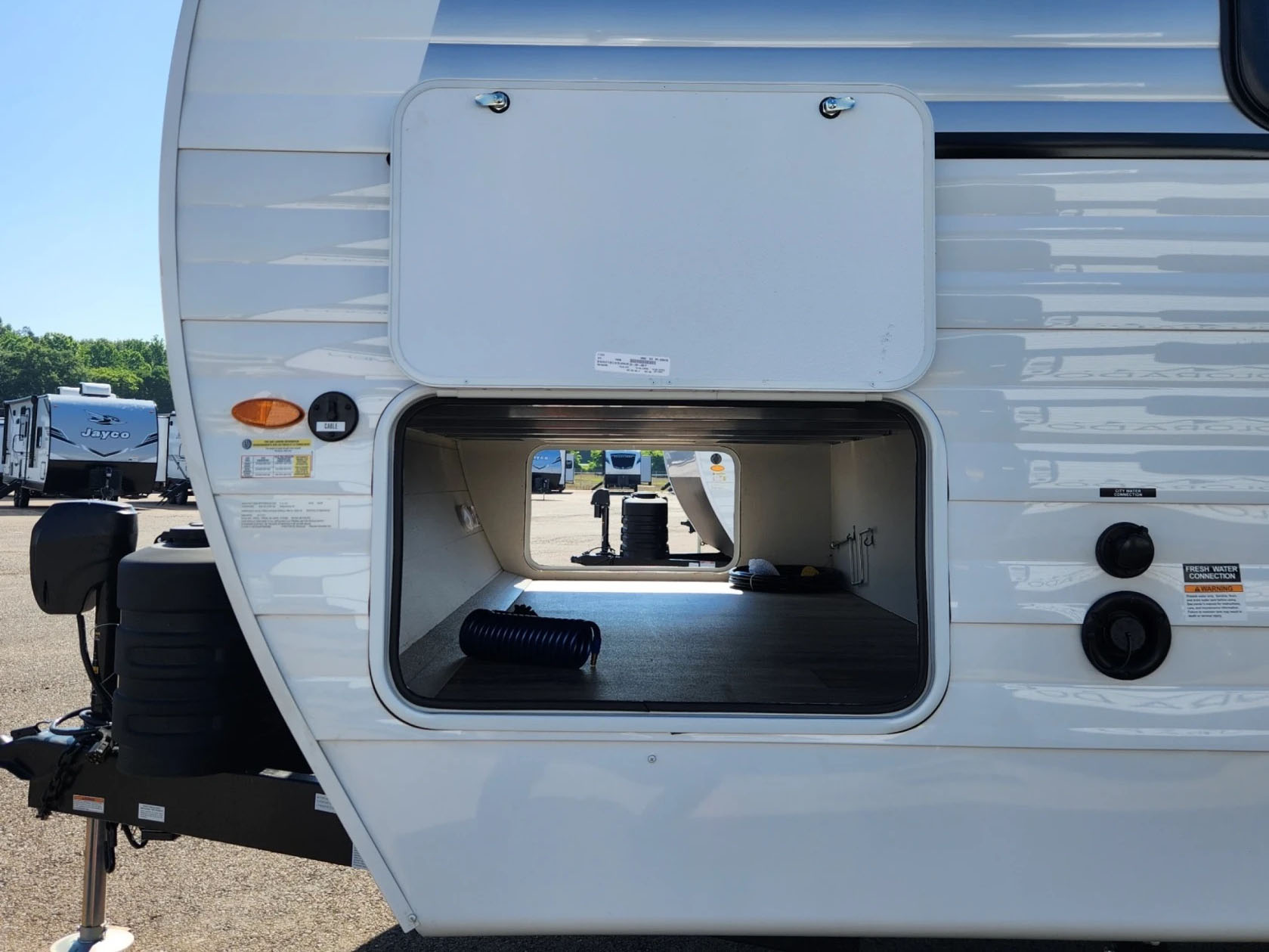 2026 VENTURE RV SIENNA 231VRK - Image 8