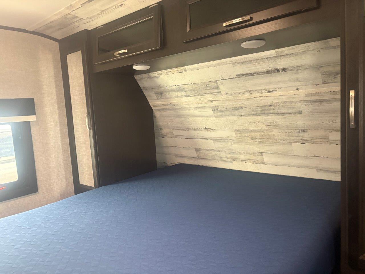 2023 Jayco Jay Feather 24BH - Image 13