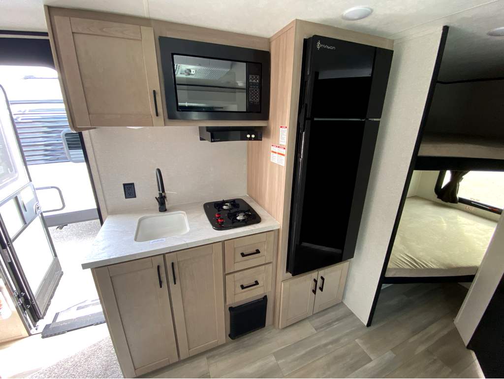 2026 HEARTLAND PROWLER 1802MBS - Image 17