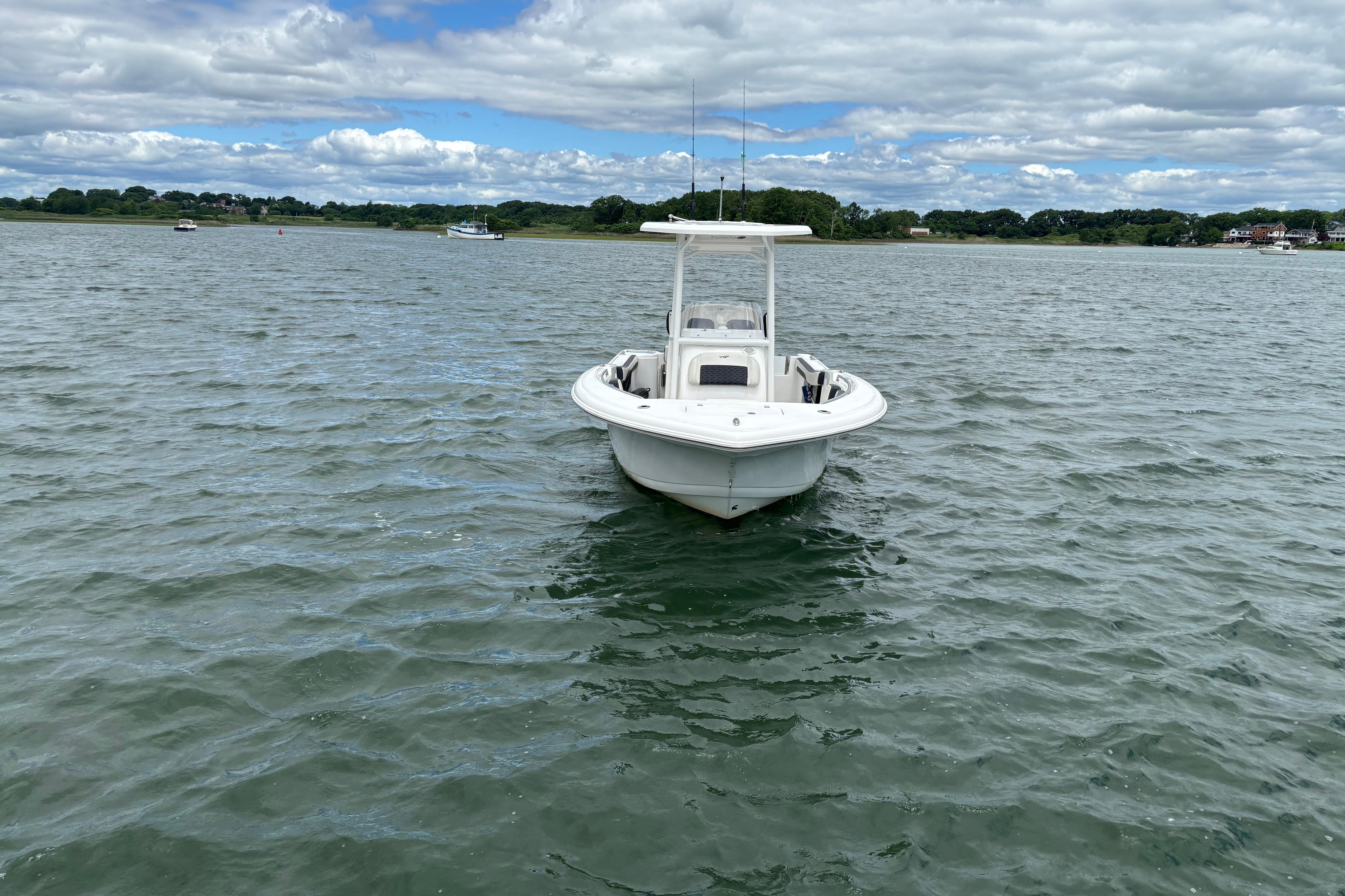 2024 Tidewater 220 CC Adventure - Image 2