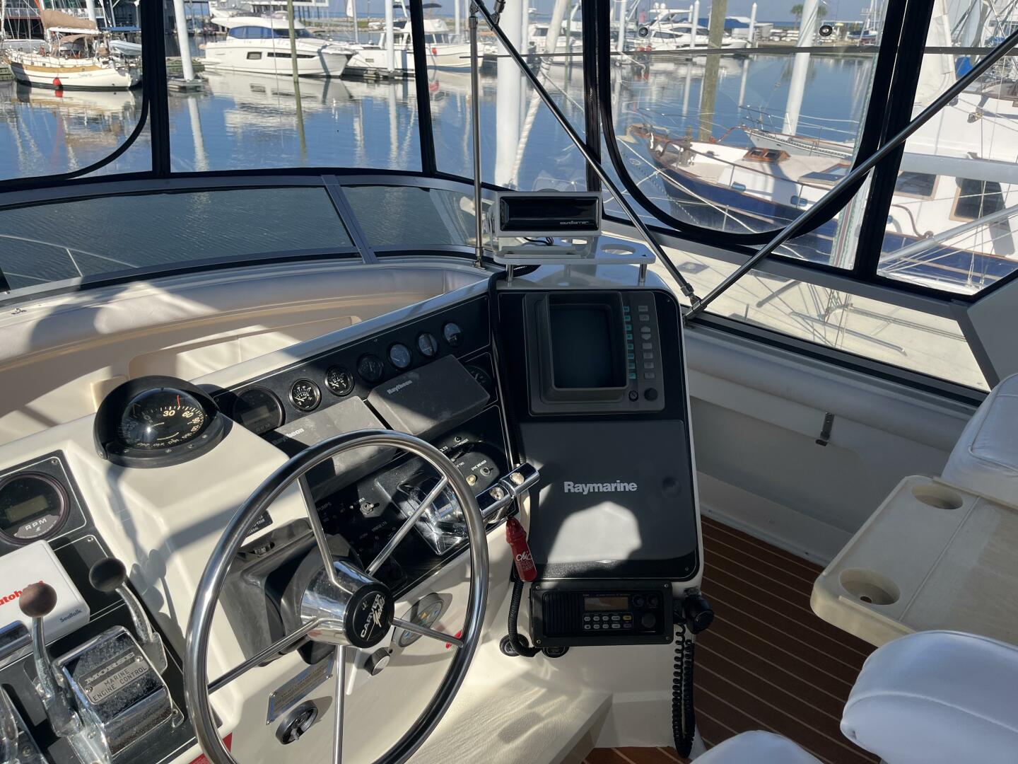 1995 Carver 440 Aft Cabin - Image 48