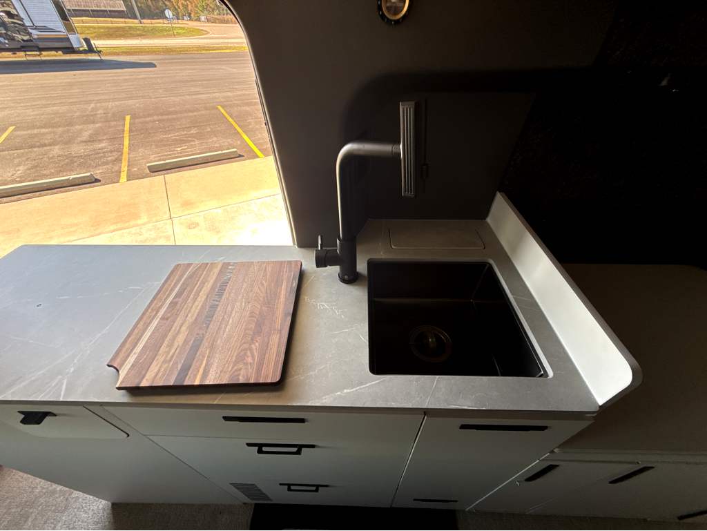 2026 GRAND DESIGN LINEAGE SERIESVT LVT1 - Image 20