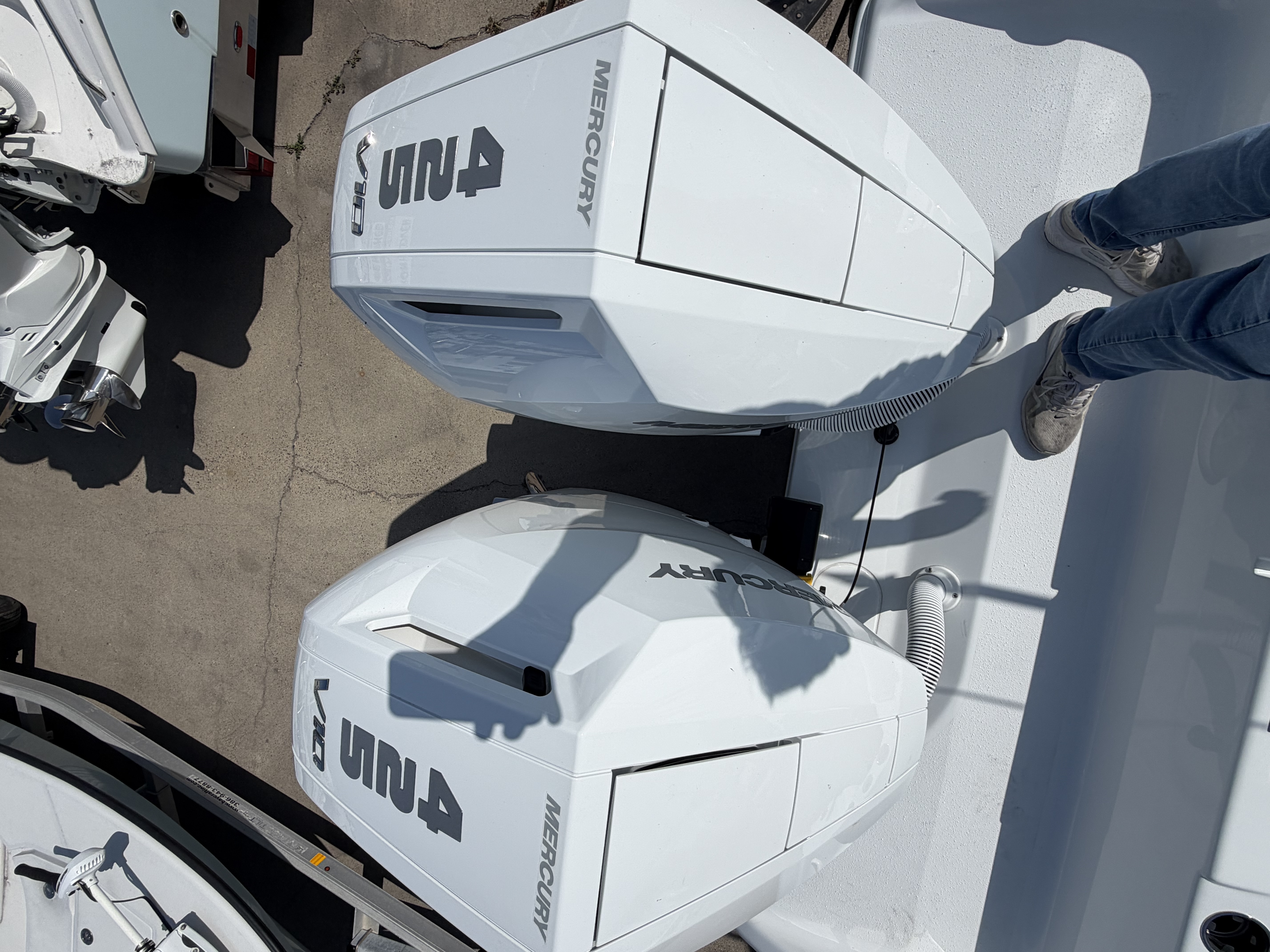2027 YELLOWFIN 32 OFFSHORE - Image 4