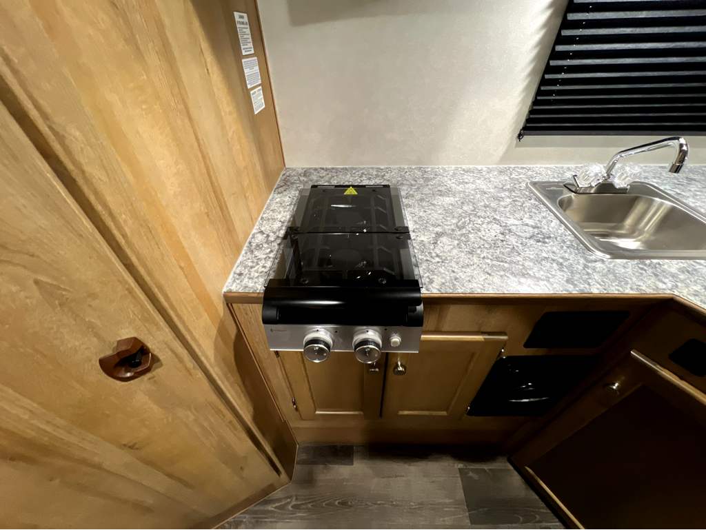 2027 Westland RV Travelaire 80WS - Image 4